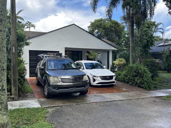 Cinnamon Place At Honeywoods, 8671 SW 16th Ct, Pembroke Pines, Florida 33025, image 3