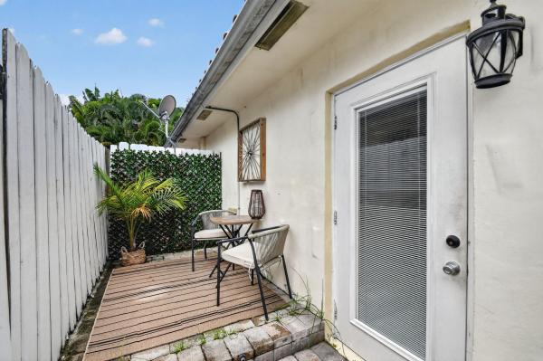 The Gardens, 4311 Garden Ave, West Palm Beach, Florida 33405, image 2