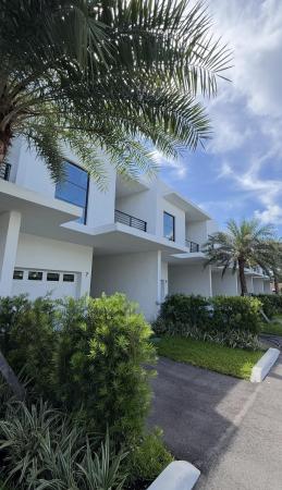 Hollywood Little Ranches, 2511 Pierce St #3, Hollywood, Florida 33020, image 3