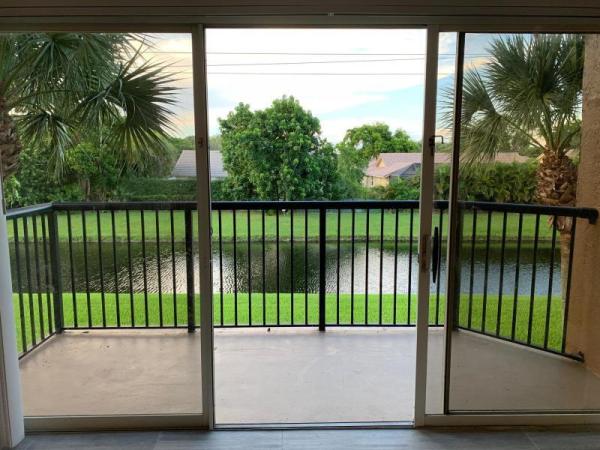 Edgewater, 9033 Wiles Rd #205, Coral Springs, Florida 33067, image 3