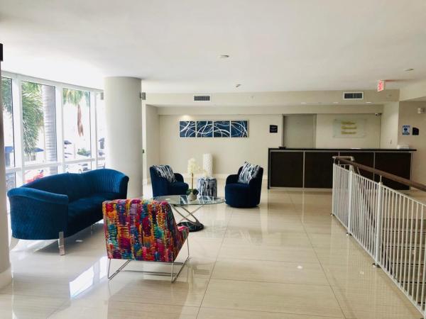 23 Biscayne Bay, 601 NE 23rd St #907, Miami, Florida 33137, image 3