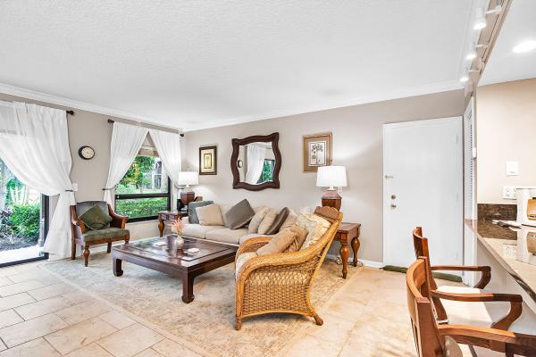Bagattelle, 13334 Polo Club Rd #218, Wellington, Florida 33414, image 3