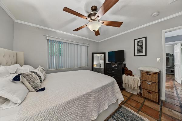 701 NE 22nd Dr, Wilton Manors, Florida 33305, image 1