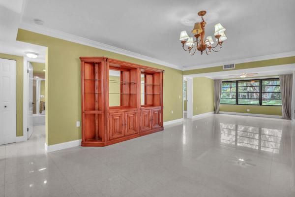 Whitehall At Camino Real, 6073 Balboa Cir #105, Boca Raton, Florida 33433, image 2