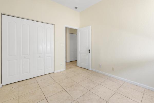 Portofino Shores, 6212 Spring Lake Ter, Fort Pierce, Florida 34951, image 3
