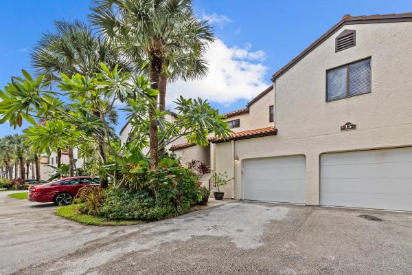 South Lake At Dos Lagos, 15 Via De Casas Sur #204, Boynton Beach, Florida 33426, image 1
