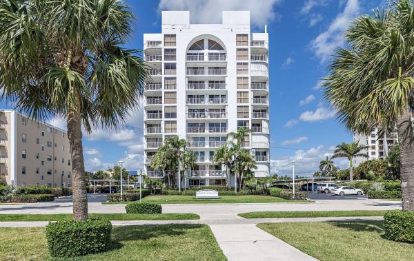 Harbor Towers & Marina, 3901 S Flagler Dr #204, West Palm Beach, Florida 33405, image 1