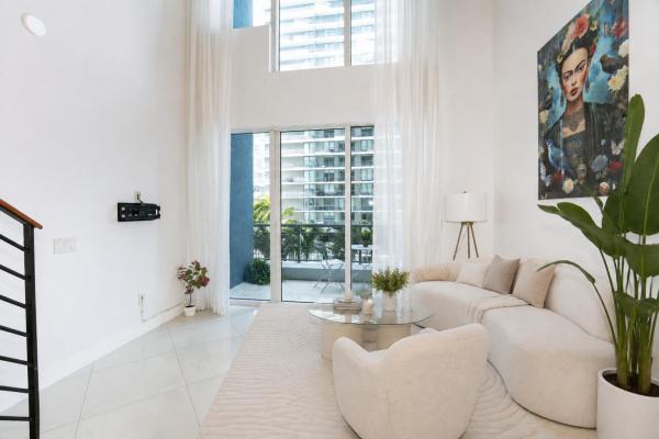 Infinity At Brickell, 60 SW 13th St #1418, Miami, Florida 33130, image 2