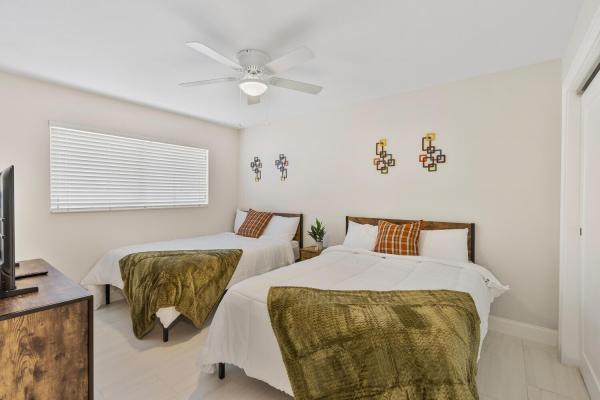 414 S Ocean Breeze, Lake Worth Beach, Florida 33460, image 1