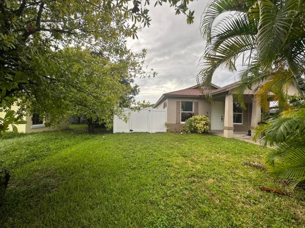Freshwater Lakes, 1111 Douglass Ave, West Palm Beach, Florida 33401, image 1