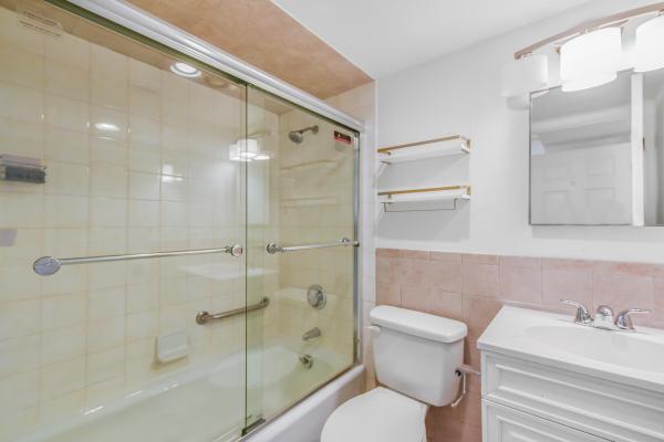 9851 Sandalfoot Blvd #210, Boca Raton, Florida 33428, image 2