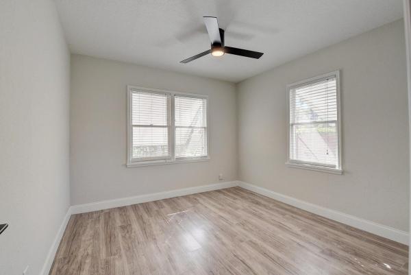 Linns, 348 SE 4th Ave, Delray Beach, Florida 33483, image 3