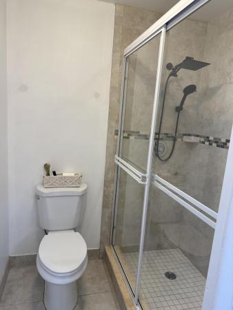 Boynton Lakes 3, 24 Winchmore Ln, Boynton Beach, Florida 33426, image 2