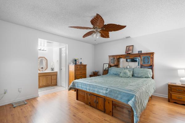 565 SW Cherryhill Rd, Port St. Lucie, Florida 34953, image 3