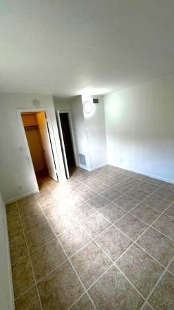 Lakecrest, 1020 Crystal Lake Dr #103, Deerfield Beach, Florida 33064, image 3