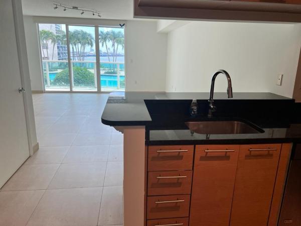 Brickell On The River North Tower, 31 SE 5th St #1206, Miami, Florida 33131, image 2
