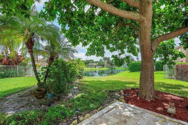6328 Stonehurst Cir, Lake Worth, Florida 33467, image 1
