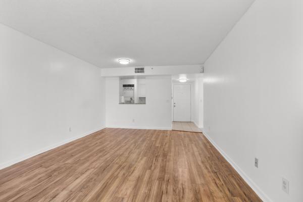Sheridan East, 1341 SE 3rd Ave #112, Dania Beach, Florida 33004, image 2