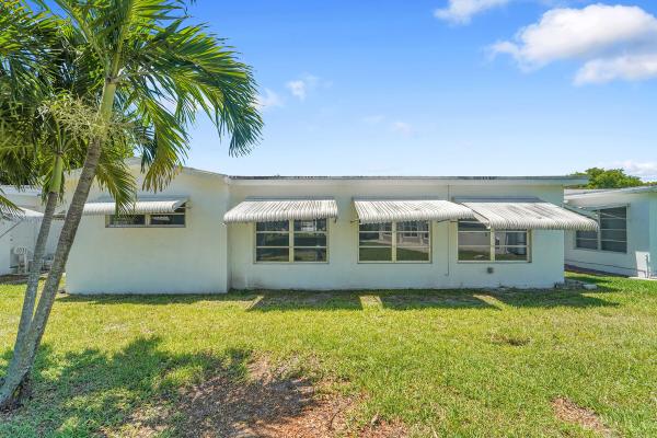 Paradise Gardens 4, 7255 NW 8th Ct, Margate, Florida 33063, image 2