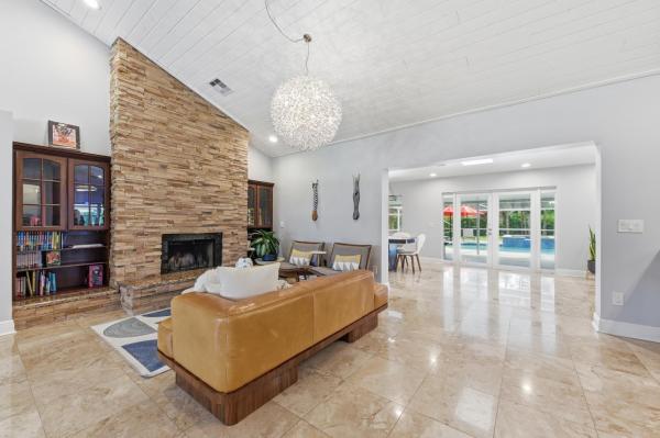 Pinewood Of Wellington, 13670 Doubletree Trl, Wellington, Florida 33414, image 1