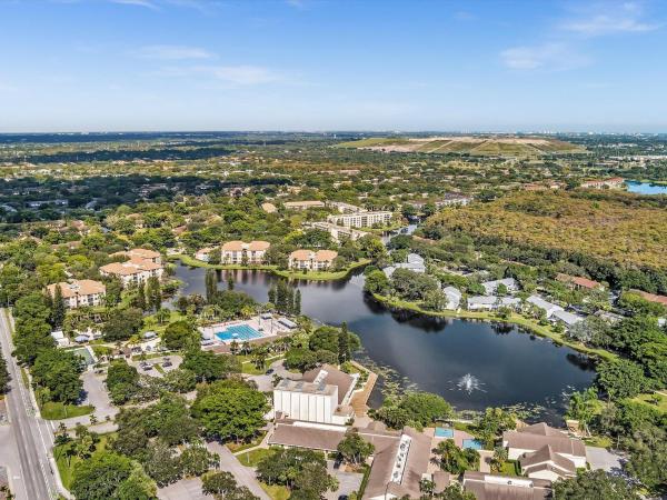Applewood Village 1, 2659 Carambola Cir N #306, Coconut Creek, Florida 33066, image 1