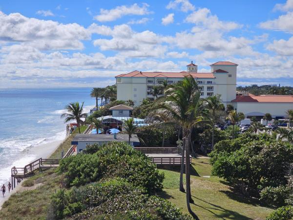 Imperial House, 4500 S Ocean Blvd #309, South Palm Beach, Florida 33480, image 1