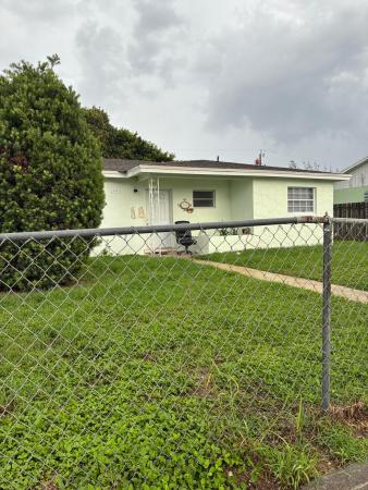 1496 W 32nd St, Riviera Beach, Florida 33404, image 1