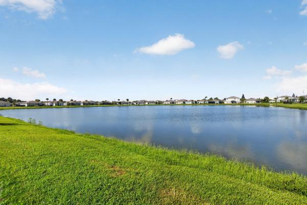 Avalon Crossing, 501 Cherimoya St, Fort Pierce, Florida 34981, image 3