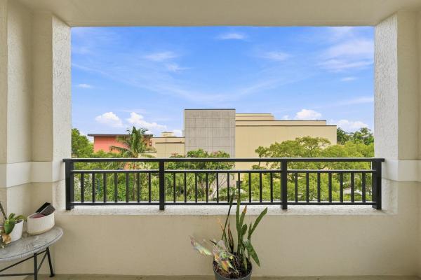 The Symphony, 610 W Las Olas Blvd #416N, Fort Lauderdale, Florida 33312, image 2