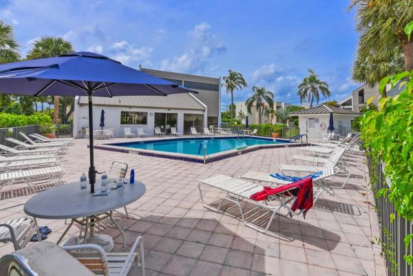 Tennis Villas At Jupiter Ocean & Racquet Club, 1605 S Us Highway 1 #V2-203, Jupiter, Florida 33477, image 2