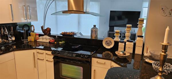 Townhouses Of Highland Beach, 2575 S Ocean Blvd #107S, Highland Beach, Florida 33487, image 3