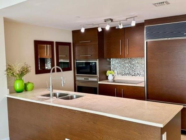 Icon Brickell Tower 1, 465 Brickell Ave #1806, Miami, Florida 33131, image 2