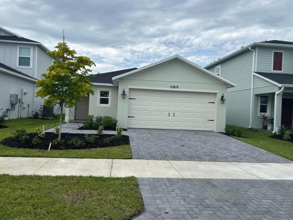 10818 NW Moon Rise Ln, Port St. Lucie, Florida 34987, image 2