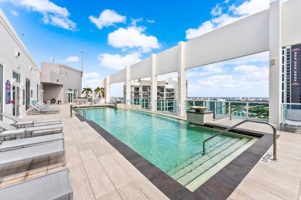 350 Las Olas Place, 350 SE 2nd St #2250, Fort Lauderdale, Florida 33301, image 2