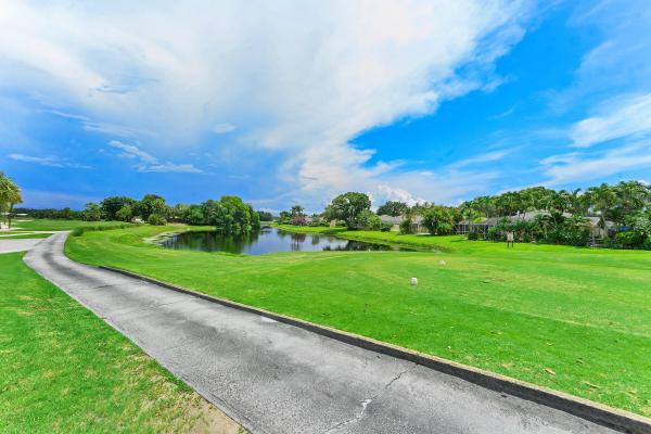Pine Crest At Indian Creek, 1502 Pinecrest Cir #C, Jupiter, Florida 33458, image 3