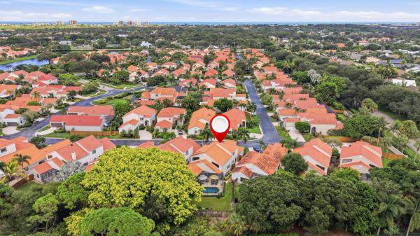 La Cristal At Crystal Pointe, 2576 La Cristal Cir, Palm Beach Gardens, Florida 33410, image 1