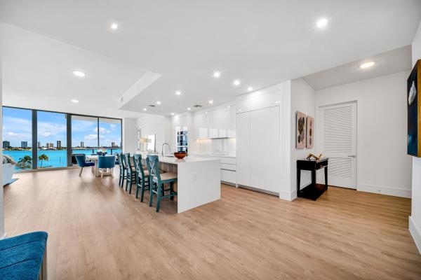 220 Lake Shore Dr DRIVE #502, Lake Park, Florida 33403, image 2