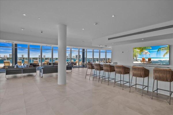 220 Lake Shore Dr DRIVE #1608, Lake Park, Florida 33403, image 3