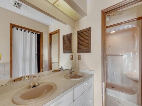 Lakewood Park, 6506 Santa Clara Blvd, Fort Pierce, Florida 34951, image 1