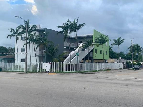 Evergreen Lawns, 2210 NW 34th St #303, Miami, Florida 33142, image 3