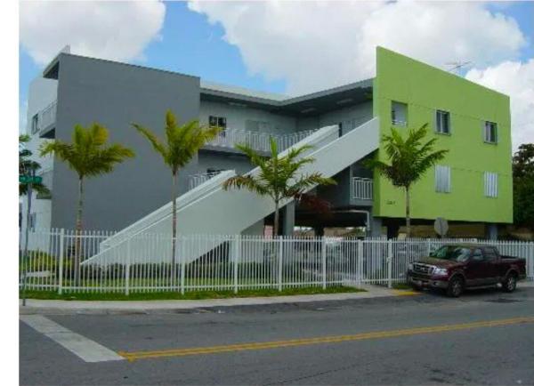 Evergreen Lawns, 2210 NW 34th St #303, Miami, Florida 33142, image 1