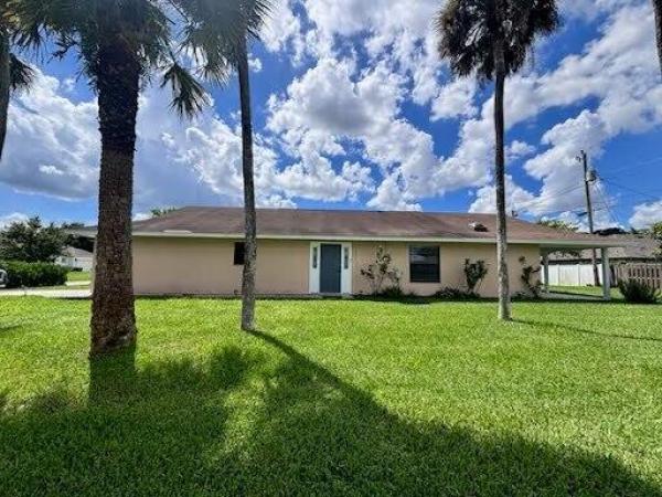 1573 SW Dycus Ave, Port St. Lucie, Florida 34953, image 3