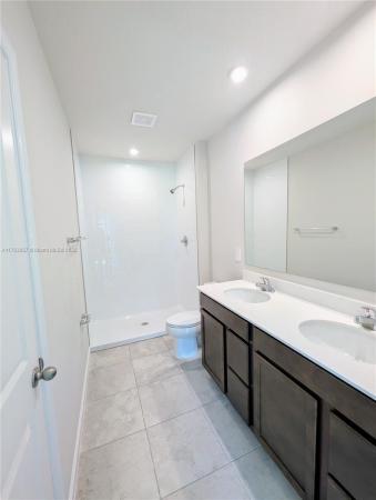 Avalon Crossing, 285 Raspberry Rd, Fort Pierce, Florida 34981, image 2