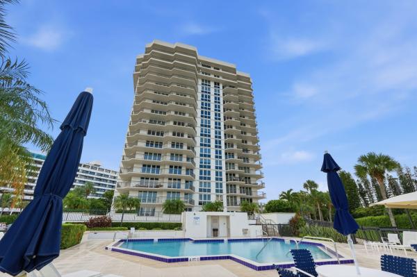 The Carlton, 901 E Camino Real #6D, Boca Raton, Florida 33432, image 1