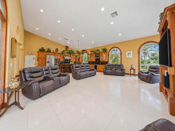 Sunshine Ranches, 14630 Luray Rd, Southwest Ranches, Florida 33330, image 2