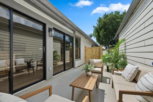 Bedford Mews At Wellington, 2515 Bedford Mews Dr, Wellington, Florida 33414, image 3