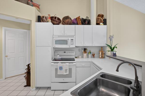 Regents Park, 2640 Cayenne Ave, Cooper City, Florida 33026, image 3