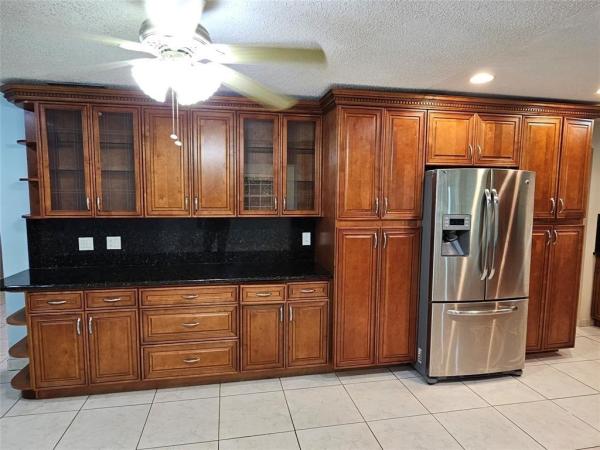 Rainbow Lakes, 9431 NW 24th Pl, Pembroke Pines, Florida 33024, image 2