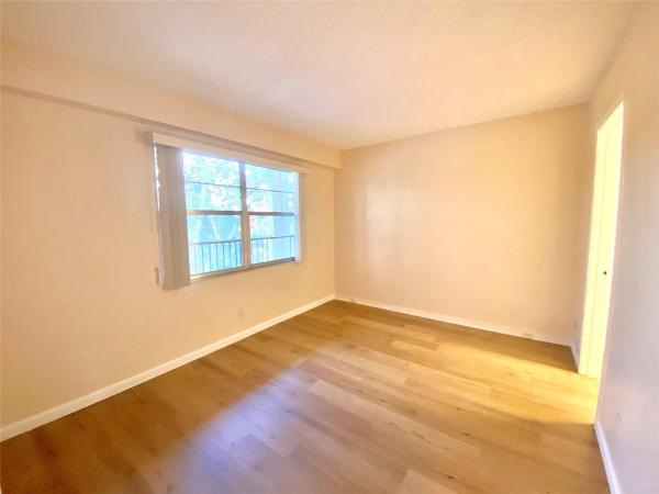 Cambridge At Century Village, 1000 SW 128th Ter #411V, Pembroke Pines, Florida 33027, image 1