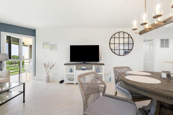3654 Via Poinciana #603, Lake Worth, Florida 33467, image 1
